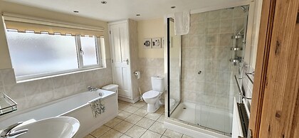 Saltburn Holidays Bluebell Cottage