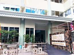 Jomtien Thip Condotel