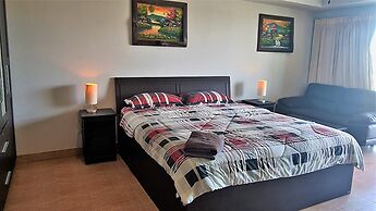 Large Studio Condo Jomtien