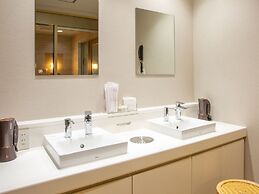 Kuretake Inn Premium Ogakiekimae