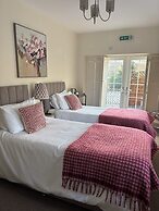 Blenkinsopp Castle Inn