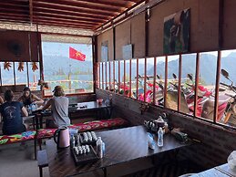 Bao Lac Homestay & Hostel