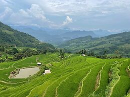 Bao Lac Homestay & Hostel