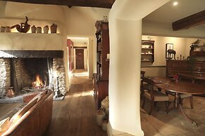 The Feathered Nest Country Inn