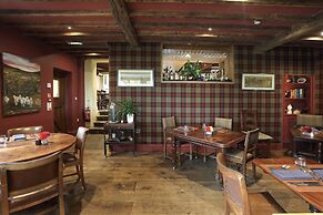 The Feathered Nest Country Inn