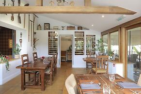 The Feathered Nest Country Inn