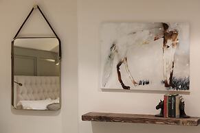 The Feathered Nest Country Inn