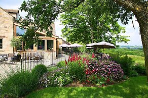 The Feathered Nest Country Inn