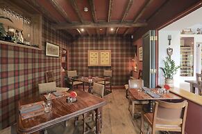 The Feathered Nest Country Inn