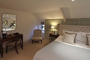 The Feathered Nest Country Inn