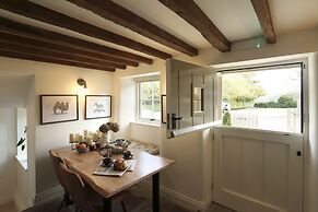 The Feathered Nest Country Inn