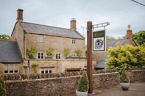 The Feathered Nest Country Inn