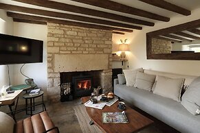 The Feathered Nest Country Inn