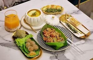 Isara Boutique Hotel and Cafe