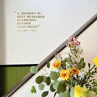 Isara Boutique Hotel and Cafe