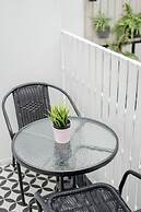 Isara Boutique Hotel and Cafe