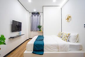 Isara Boutique Hotel and Cafe