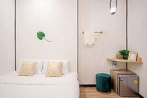 Isara Boutique Hotel and Cafe