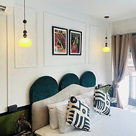 Isara Boutique Hotel and Cafe