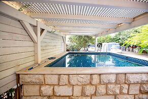 Berenice Winery Villa