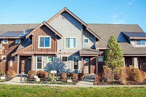 Vacation Homes at Suncadia Resort, in Destination by Hyatt