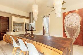 Casa Punta Coco & Beach Club