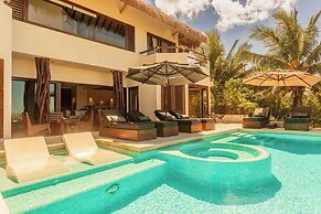 Casa Punta Coco & Beach Club