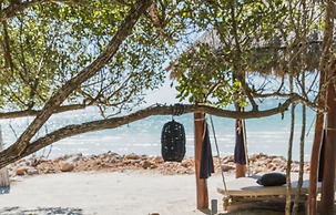 Casa Punta Coco & Beach Club