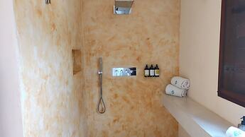 Casa Punta Coco & Beach Club