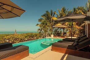 Casa Punta Coco & Beach Club