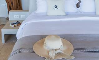 Casa Punta Coco & Beach Club