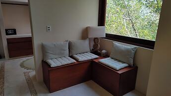 Casa Punta Coco & Beach Club