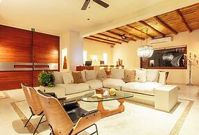 Casa Punta Coco & Beach Club