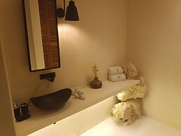 Casa Punta Coco & Beach Club