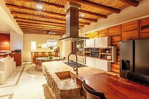 Casa Punta Coco & Beach Club