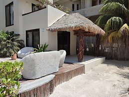 Casa Punta Coco & Beach Club
