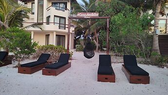 Casa Punta Coco & Beach Club