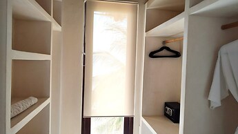 Casa Punta Coco & Beach Club