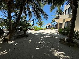 Casa Punta Coco & Beach Club
