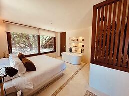 Casa Punta Coco & Beach Club