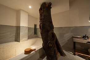 Yunoyado Onsen Hotspring Hotel Deyang
