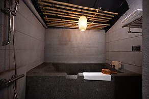 Yunoyado Onsen Hotspring Hotel Deyang