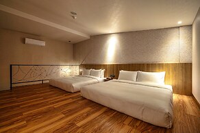 Yunoyado Onsen Hotspring Hotel Deyang