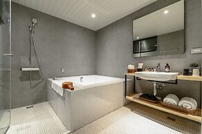 Yunoyado Onsen Hotspring Hotel Deyang