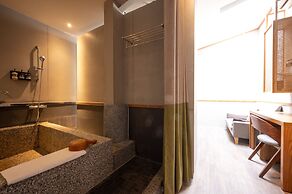 Yunoyado Onsen Hotspring Hotel Deyang