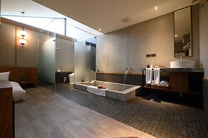 Yunoyado Onsen Hotspring Hotel Deyang