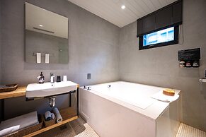 Yunoyado Onsen Hotspring Hotel Deyang