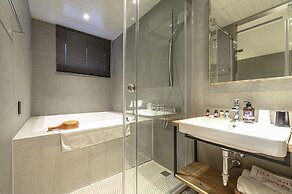 Yunoyado Onsen Hotspring Hotel Deyang