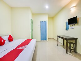 OYO 89590 Hotel Foong Inn