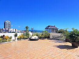 Fantastic 2 bed With Huge Balcony & sea Views